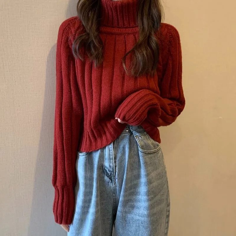 

High-neck Inner Bottom Sweater for Women in Autumn and Winter New Thick Top Short Small Knitted Sweater