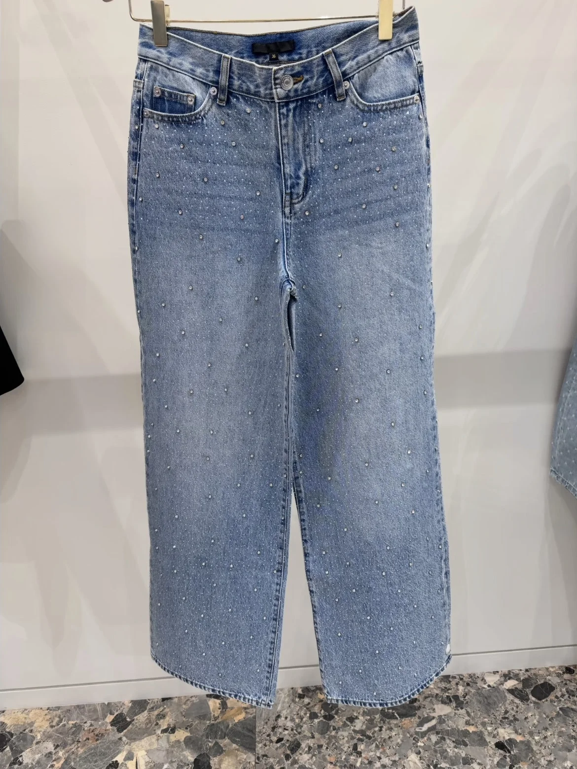 

Модные джинсовые брюки-клеш с блестками, с высокой талией, из хлопка, универсальные, HEIDD, женская коллекция Весна 2026, ранняя коллекция