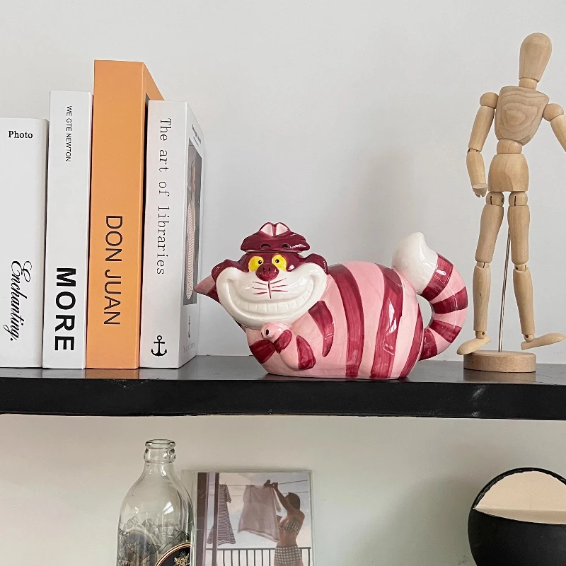 

Anime Disney Alice In Wonderland Cheshire Cat Teapot Action Figure Desktop model Toy ornaments Children Home Decoration Gifts