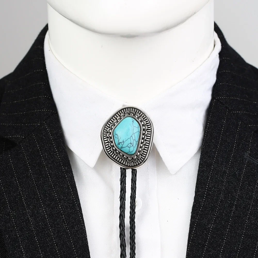 New Bolo Necktie Irregular Personality Necklace Bowtie Retro Western Fashion Men Women Wedding Banquet Accessories Party Gifts