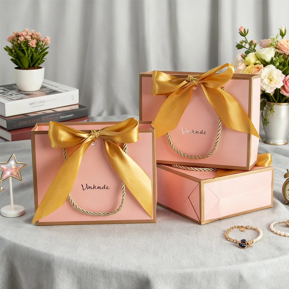 

50 упаковок, бумажные сумки-тоут с персонализированным логотипом, картонные роскошные сумки «Спасибо», розовая крафт-бумага, бант, лента с ручкой, сумка для покупок, свадебный подарок