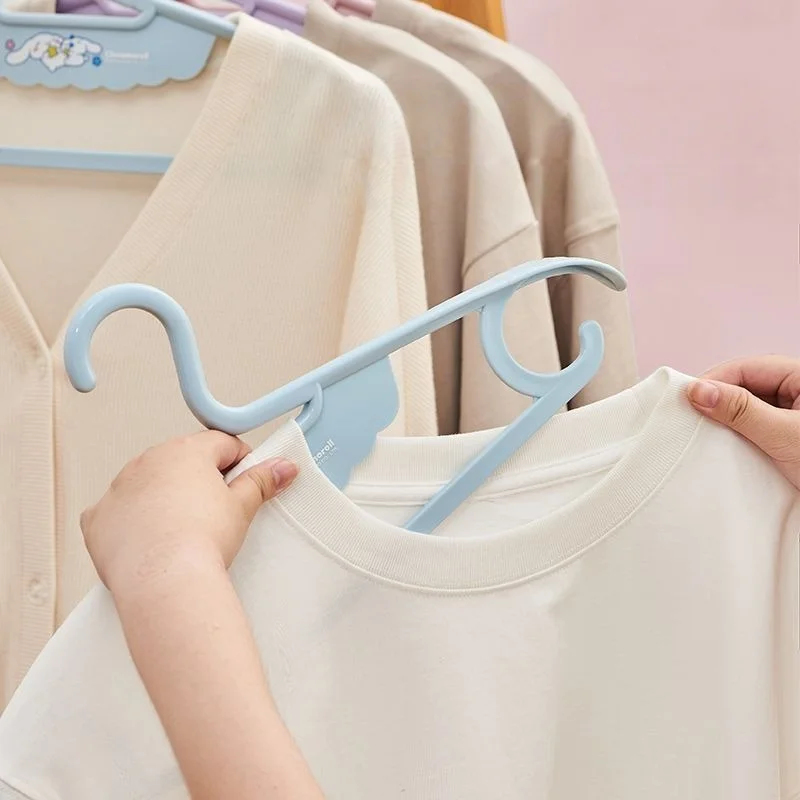 

MINISO Sanrio Kuromi My Melody вешалка для пальто мультфильм одежда для взрослых без следов одежда домашняя одежда висящая пластиковая противоскользящая