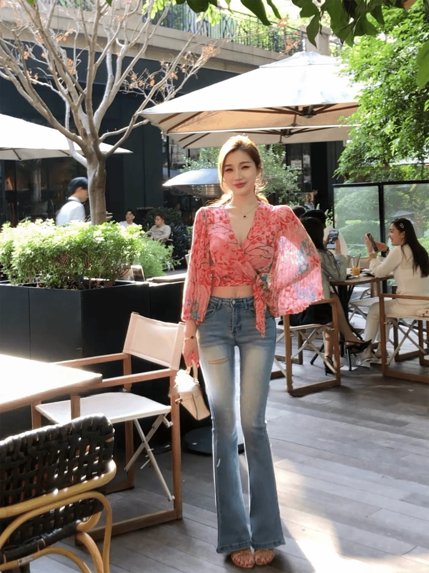 

Spring High Waist Slim Fit Light Blue Denim Jeans Women's Elastic Casual Long Pants Torn Hole Fashionable Comfortable Jeans