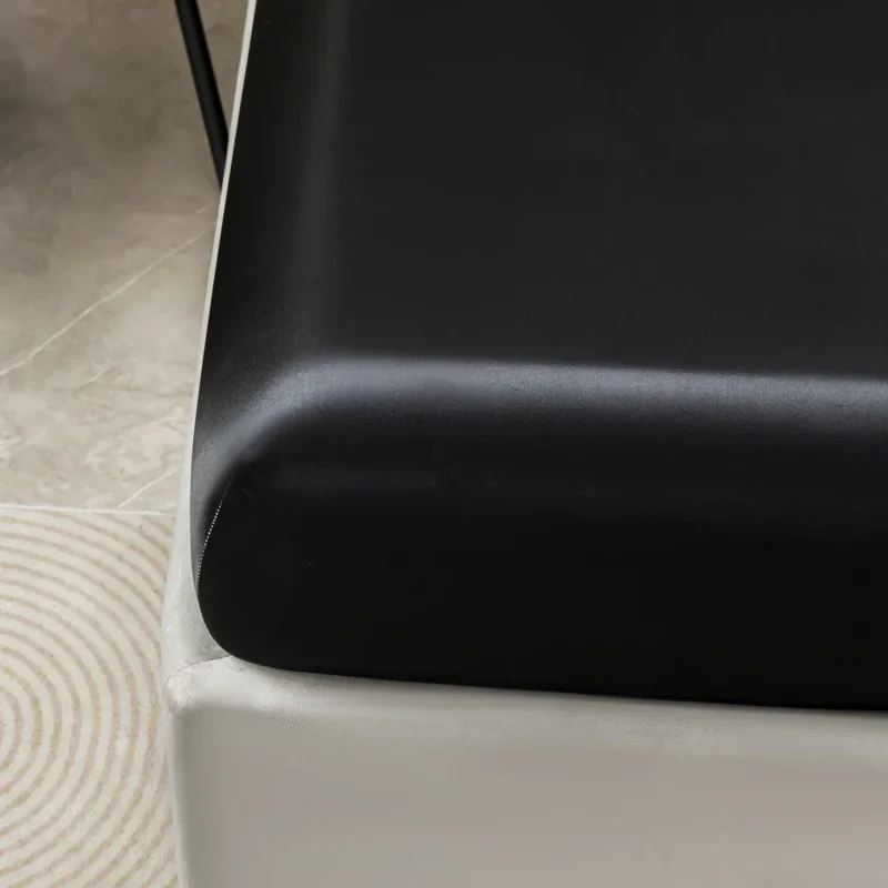 3 قطعة الساتان الأسود المجهزة ورقة بلون التوأم كامل الملكة الملك الجليد غطاء مرتبة من الحرير مع شريط مرن غطاء سرير سادات