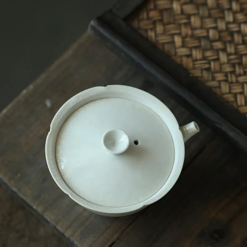 ★Handmade White Porcelain Pot Ceramic Teapot Tea Cup Set Household Portable Jingdezhen Zhi Wild Ball Hole Kung Fu Tea Set