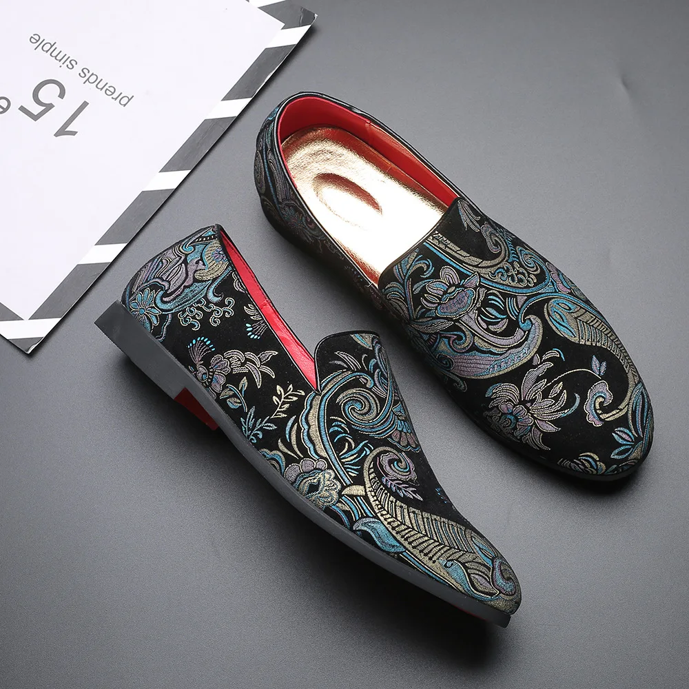 Chaussures à haricots populaires pour hommes, chaussures paresseuses d'un pied, polyvalentes, respirantes, décontractées, en tissu, pour la conduite, Style de rue, motifs floraux, 2024