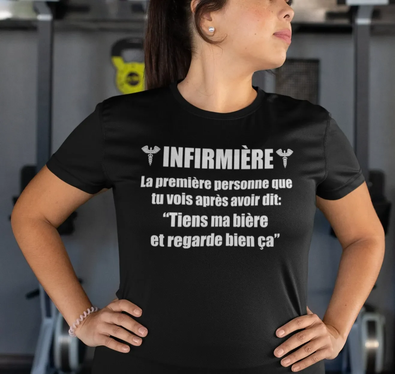 T Shirt infirmière à col rond manches courtes Humour Cadeau
