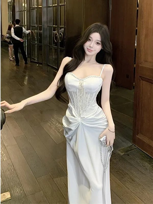 Robe blanche à bretelles, broderie lourde, Fibone, moulante, jupe d'anniversaire pour femmes, saison d'été, événement de bal