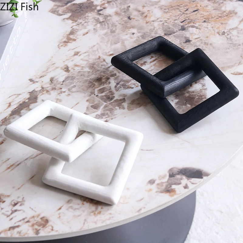 Geometry Square Frame Chain Statue Desk Decoration Ornaments Modern Crafts Creative Shackles Sculpture Room Aesthetics Decor