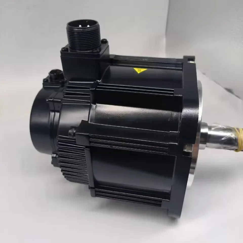 

In stockNew servo motor SGM7G-13AFC61 motor 1.3KW AC Servo Motor encoder