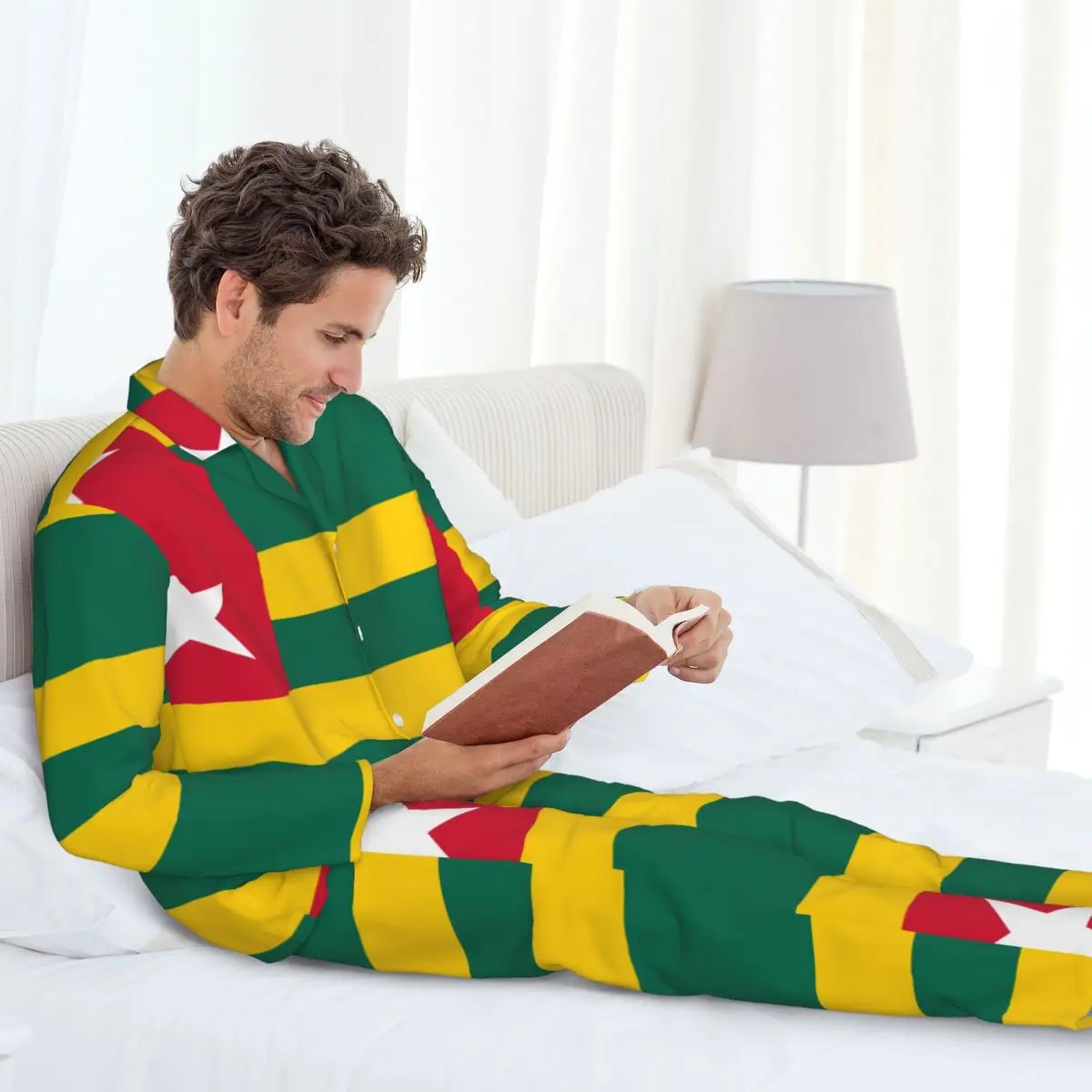 Trajes de casa para hombre Trajes de bandera de Togo de manga larga para pijamas de otoño e invierno para hombre