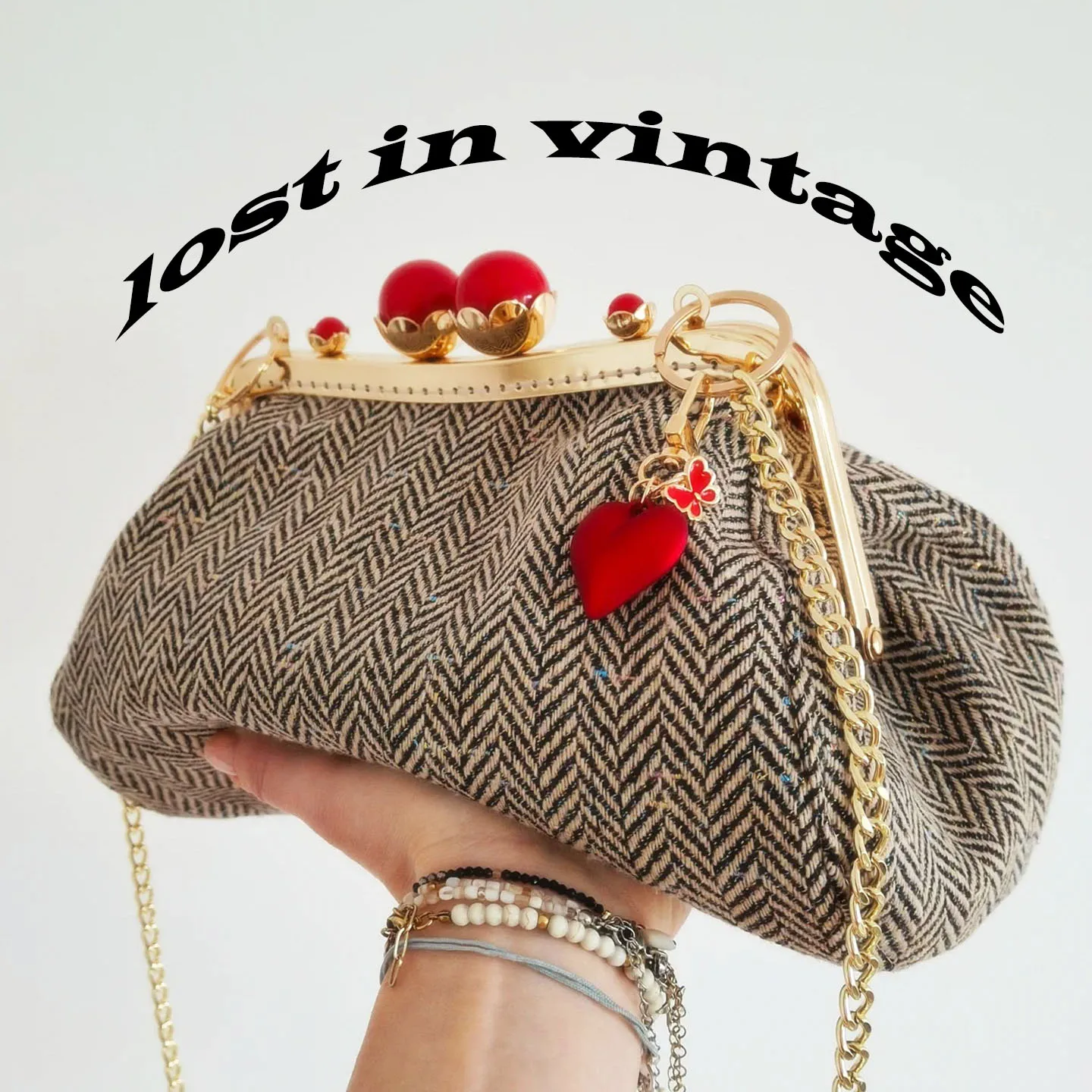 Lost in Vintage Bag Herringbone  Tweed Kiss Lock Clutch Bag Metal Frame Purse Torbe