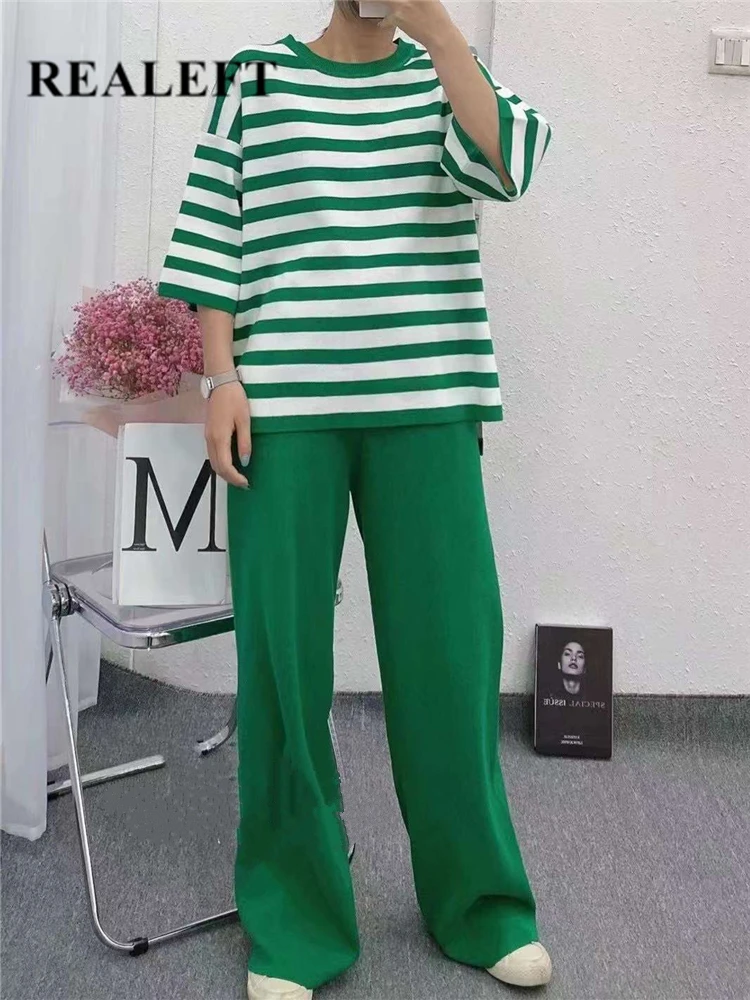 REALEFT 2023 New Summer Women's 2 Pieces Sets Striped O-Neck Casual T-Shirts and Loose Wide Leg Knitted Pants Women's Suits