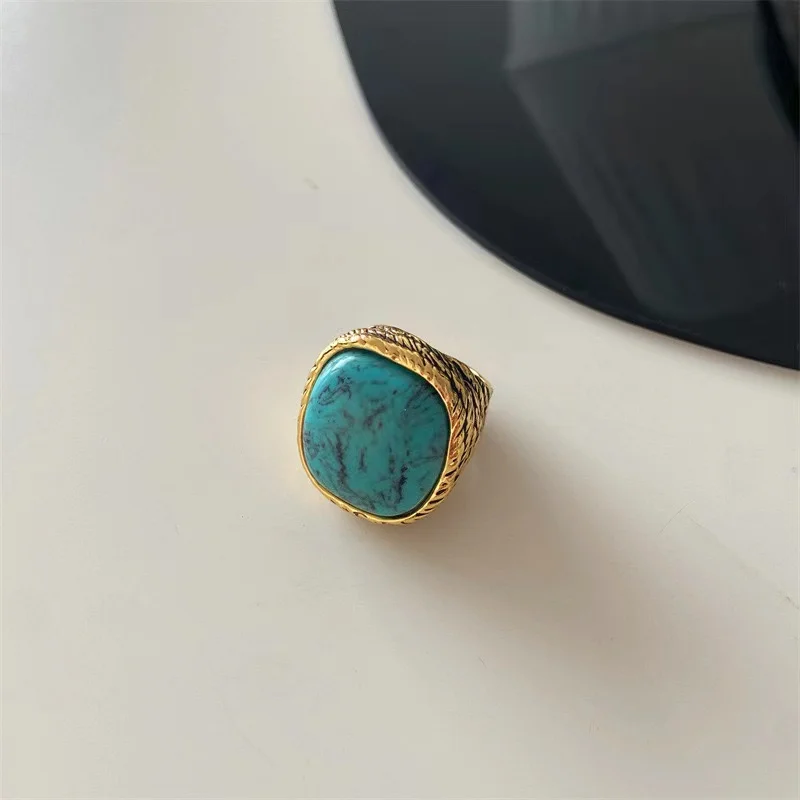 French Retro Twist Wound Metallic Ring Wheat Ear Woven Finger Loop Powder Crystal Ring Turquoise Rings Finger Accessories