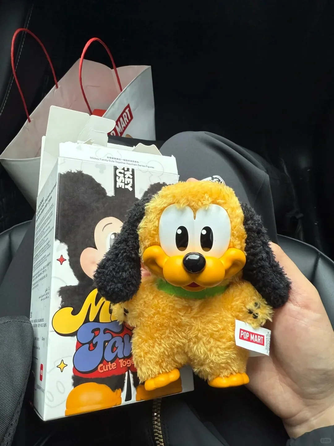 

POPMART Микки Семья Симпатичная фигурка вместе Слипая коробка Сюрприз Подарок на день рождения на складе