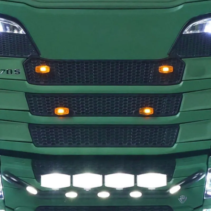 

Toys 1/14 8x8 Metal Chassis RC Tractor Truck 770S Remote Control Vehicle Car Model Differential Locks Lights Sounds ST8 Gift Toy