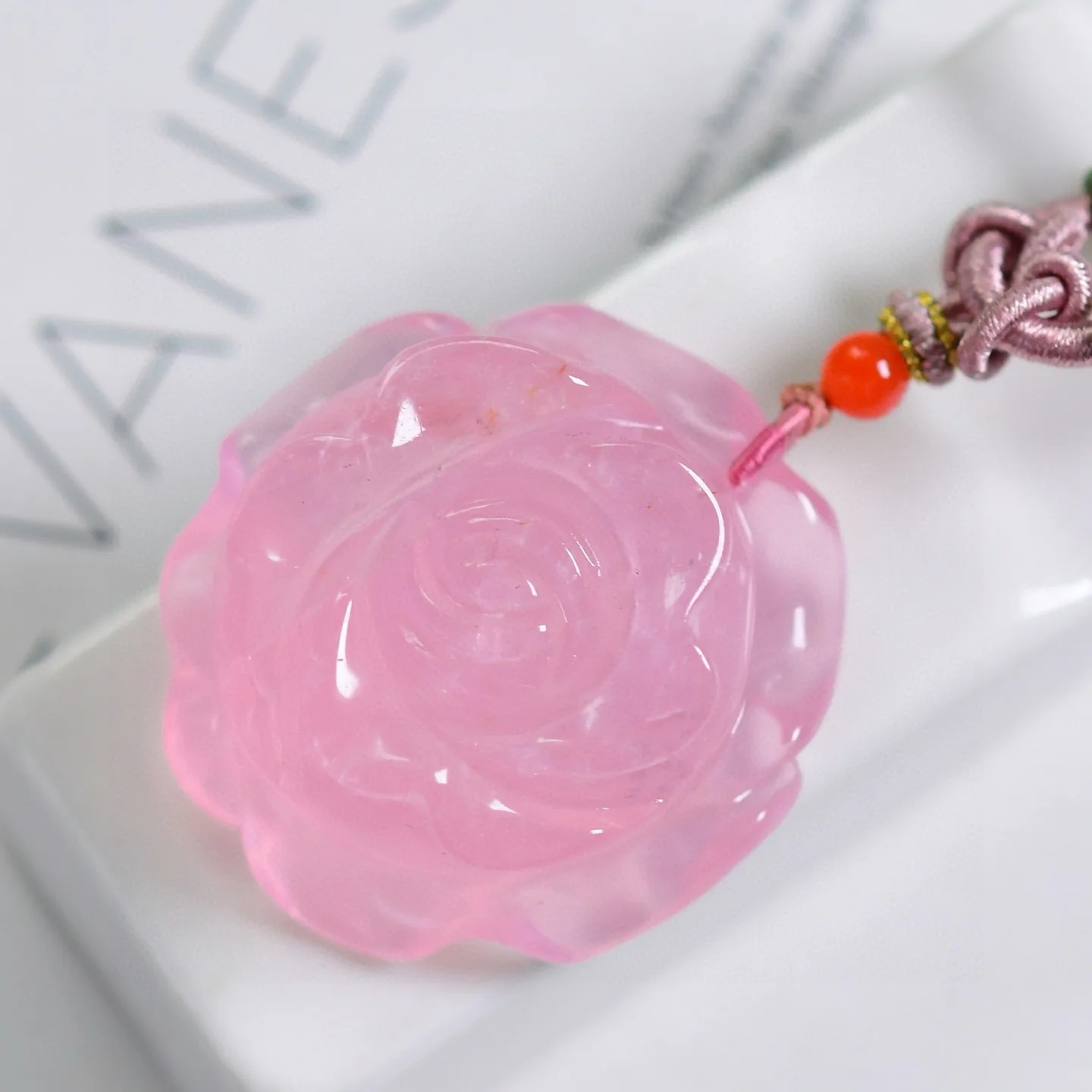 

Natural Rose Quartz Women Pendant Necklace Flower Rose Quartz 37*18mm Love Crystal Jewelry AAAAA