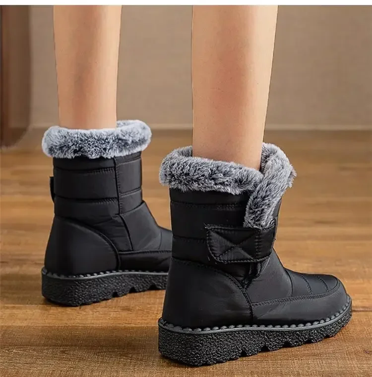 Botas de neve de inverno mulheres antiderrapantes plataforma impermeável sapatos acolchoados de algodão botas de mujer ao ar livre botas de tornozelo quentes para mulher 36-44