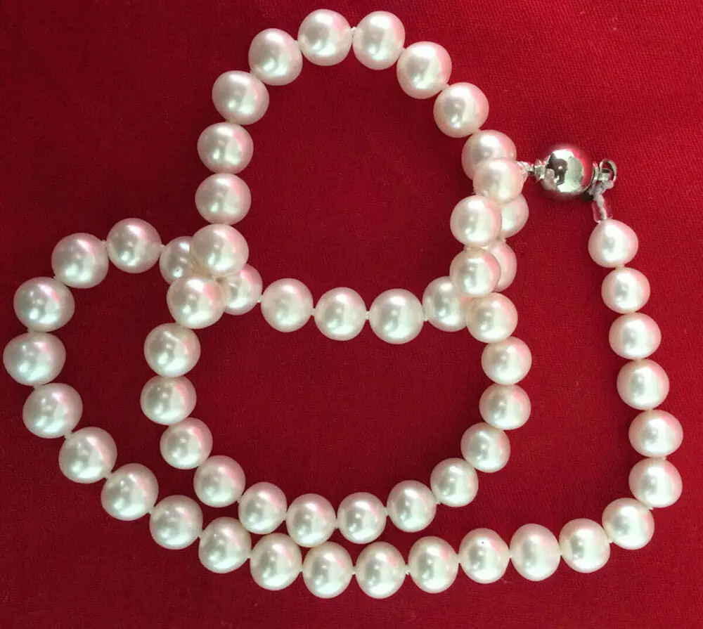 

Charming 7-8mm Natural White Freshwater Cultured Pearl Necklace 18"