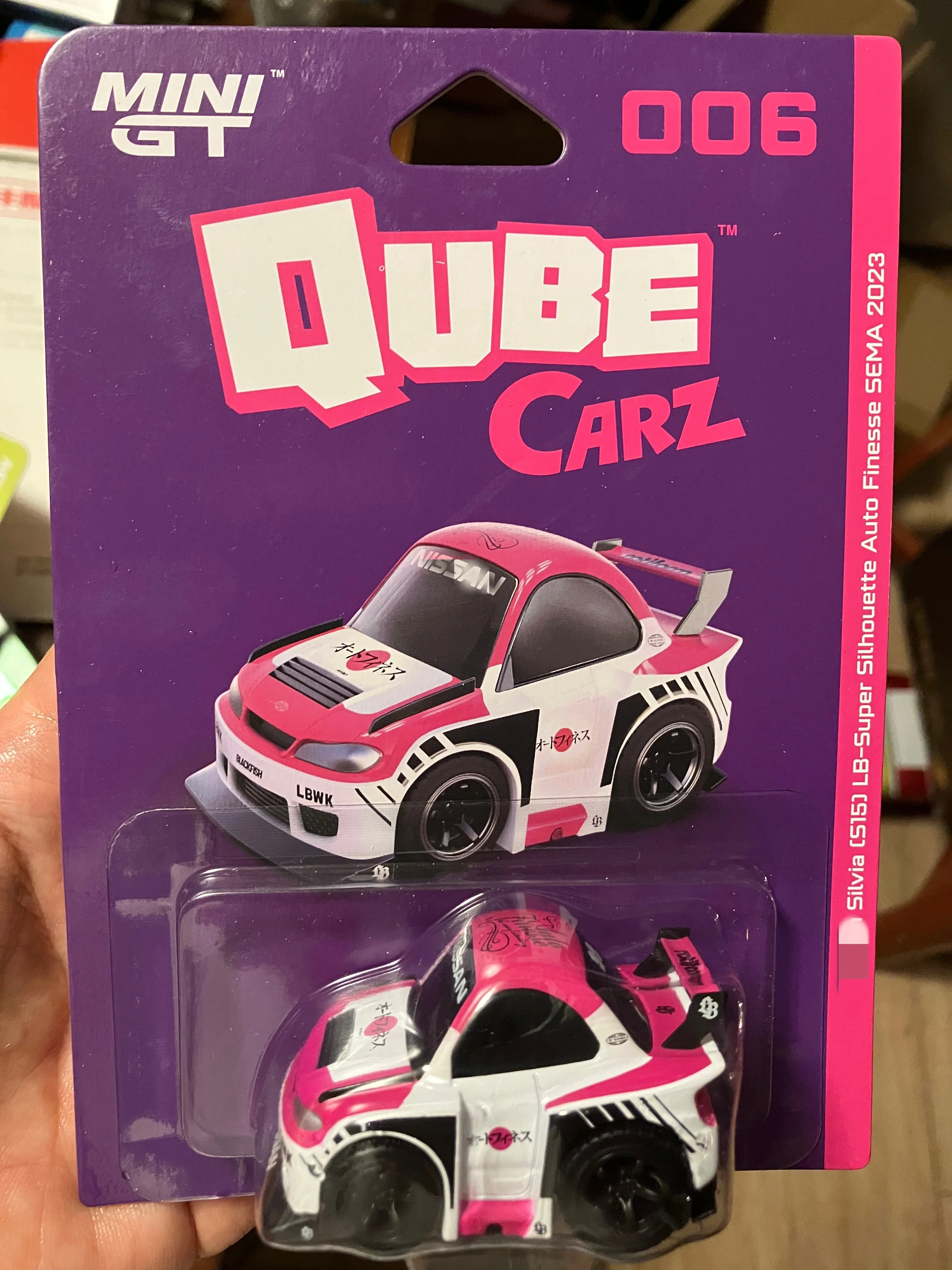 

Модель автомобиля Minigt Qube Carz Silvia S15 LB-Super Silhouette Auto Finesse SEMA 2023 из сплава