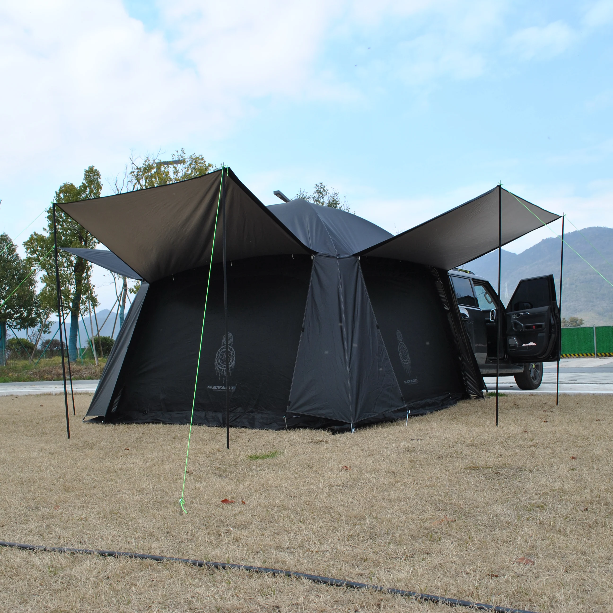 

Tiple Layers SUV Tent Car Camping Car Tent - Tailgate Tent SUV Tents for Camping,4 Person Car Rear Tent, Car Tents with Canopy