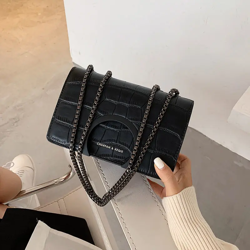 2024 New Designer Shoulder Bag Fashion Chain Small Square Bag for Women Versatile Shoulder Crossbody Bag Wallet for Women