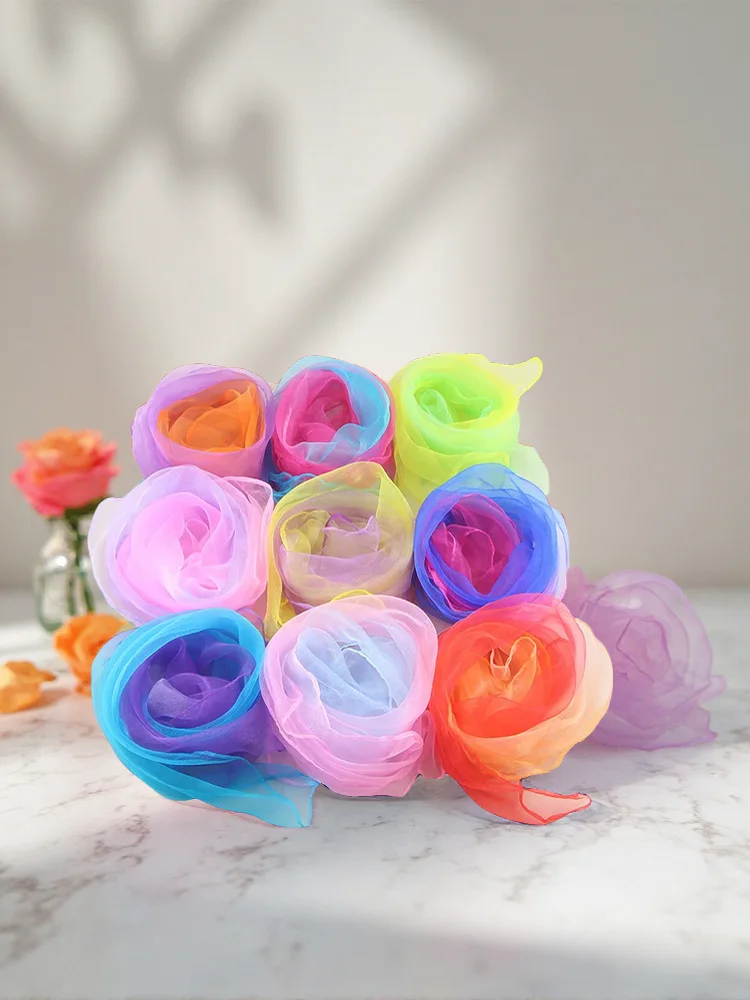 Gradient mały szalik taniec wydajność 50*50cm szalik kobiety dekoracyjne szalik na głowę pasek druku chustka szyi Wrap — zdjęcie 2