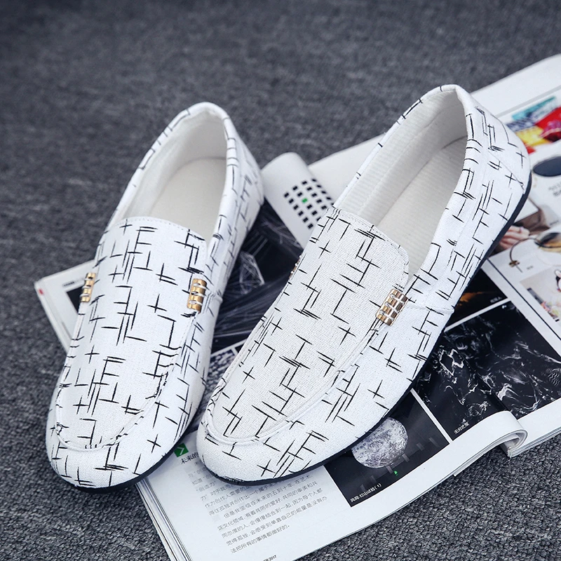 

Мужские легкие и удобные повседневные туфли-слипоны с круглым носком, разноцветными вставками, на мягкой подошве, без каблука, для любого времени года