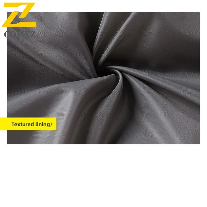 เสื้อแจ็คเก็ตพัฟเฟอร์ผู้ชาย COMXZ 2025 ไซส์ใหญ่ เสื้อโค้ทบุผ้าอุ่น พิมพ์ลายปักหนา บุฉนวนหนา สำหรับฤดูใบไม้ร่วงและฤดูหนาว รุ่นใหม่ล่าสุด