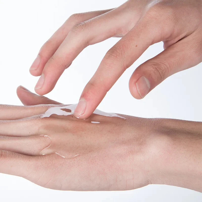 زيوت التشحيم الشرجية للمثليين، تعتمد على الماء للألعاب الشرجية والأزواج، الفناء الخلفي غير المهيج للرجال