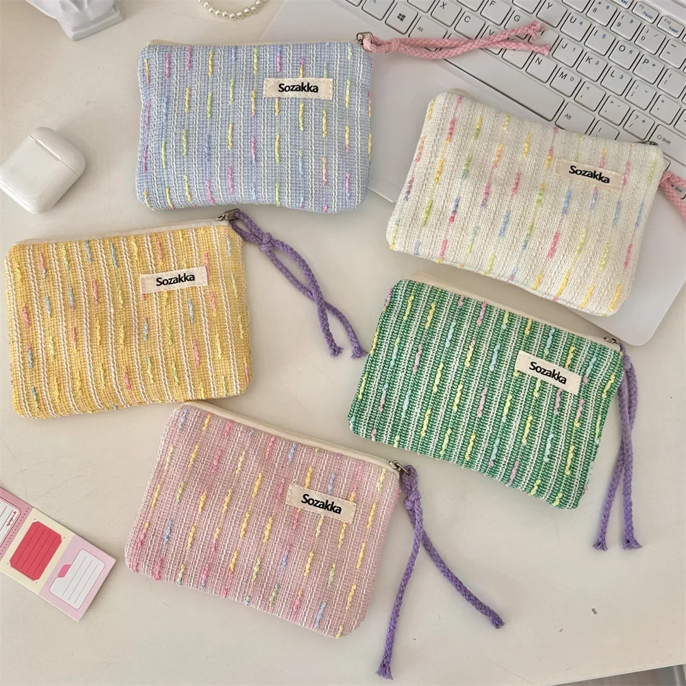 Niedliche kleine Make-up-Tasche für Damen, Mini-Kosmetiktasche, Kopfhörer, Lippenstift-Tasche, tragbar, für Studenten, Geldbörse, Münzfach, Geldbörse, Kartenhalter – Detail 11