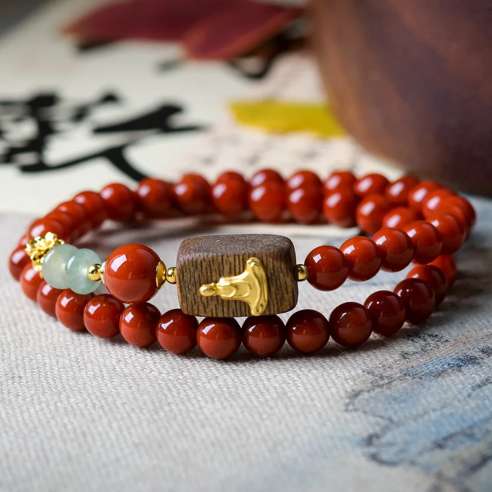 

Original Design New Chinese Style Double Loop Nanhong Agate Bracelet with Green Agarwood Inlay & No-Form Buddha Charms