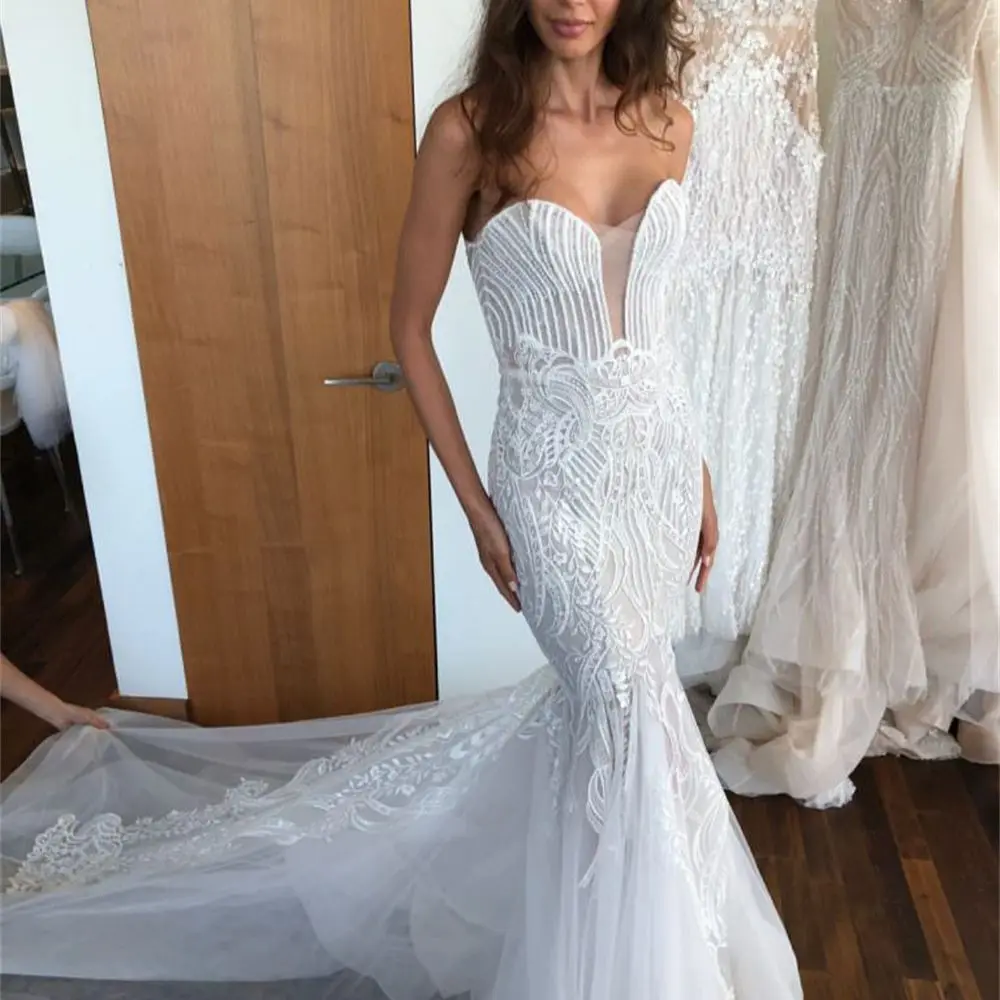 White Bridal Wedding Dresses Sheer Mesh Lace Applique Mermaid Group Sleeveless Sweetheart Neckline Formal Occasion Dresses