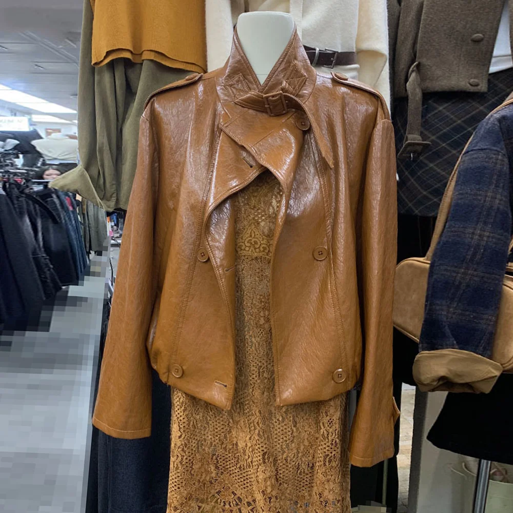 2025 가을 신상 쿠사 스탠드 칼라 더블 브레스티드 숏 로코모티브 여성용 고급 다용도 재킷 트렌드