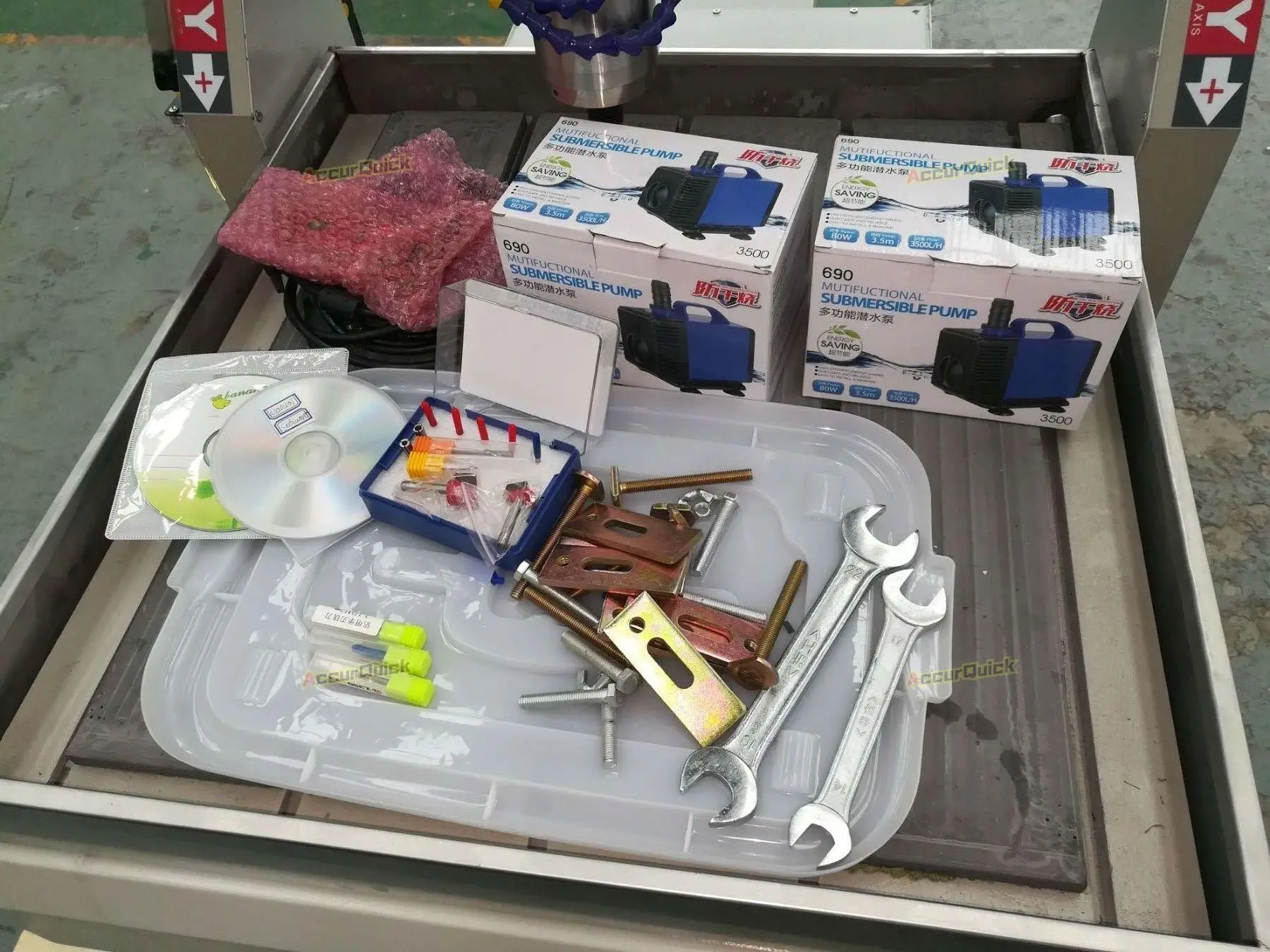 Cast Iron Metal CNC Milling Machine 3030 3040 1500W Aluminum Engraving CNC Router Machine