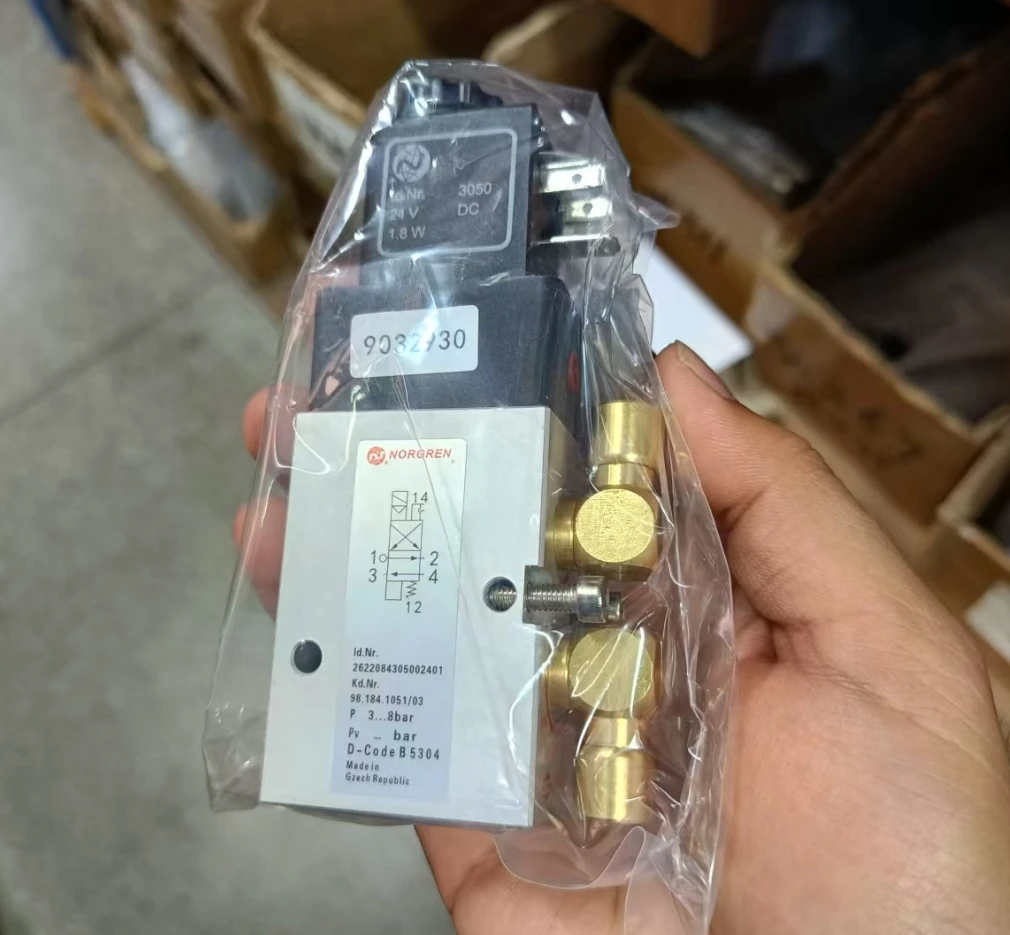 

Free Shipping 2 Pieces/lot 98.184.1051 SM102 CD102 6mm Copper Head 2625484 Solenoid Valve 98.184.1051/03 For Heidelberg