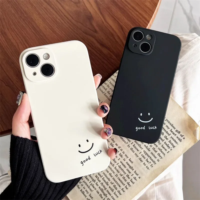 Einfache Glück Lächelndes Gesicht Telefon Fall Für iPhone 17 16 13 15 12 11 14 Pro Max 7 8 Plus SE Air Mini Silikon Soft Cover Fundas