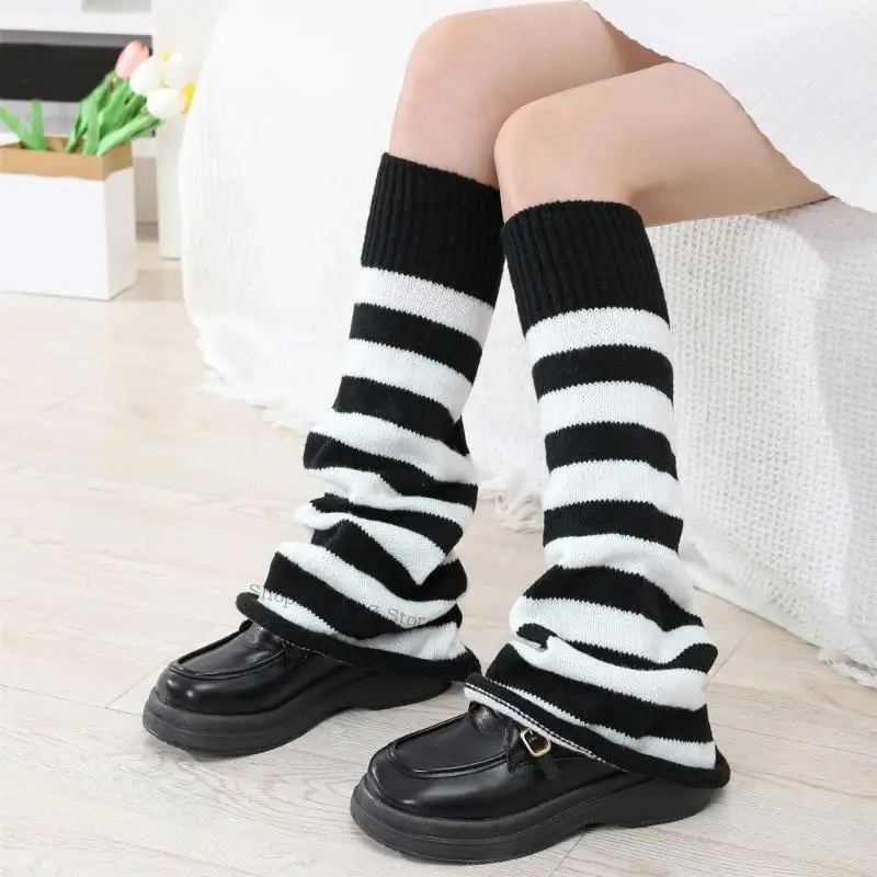 

Женские носки носки носки рука