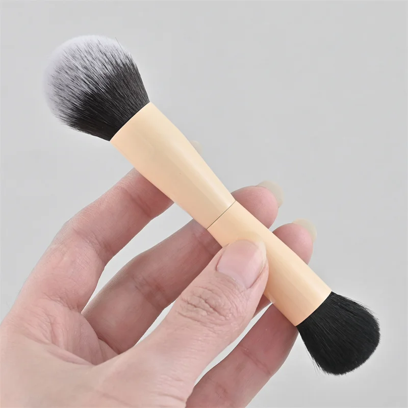 Pincel de maquiagem de cabeça dupla 2 em 1, blush, base, contorno, cabelo macio, multifuncional, aplicador de pó facial e corretivo