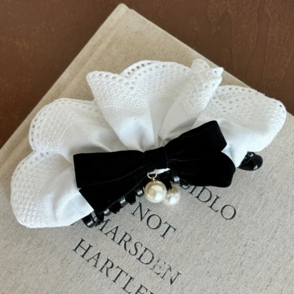 

Sweet Cloth Red Velvet Bow Hair Clip Hair Clips Vintage Style Lace Bow Hairpin Korean Style Pearl Bow Vertical Clip Gift
