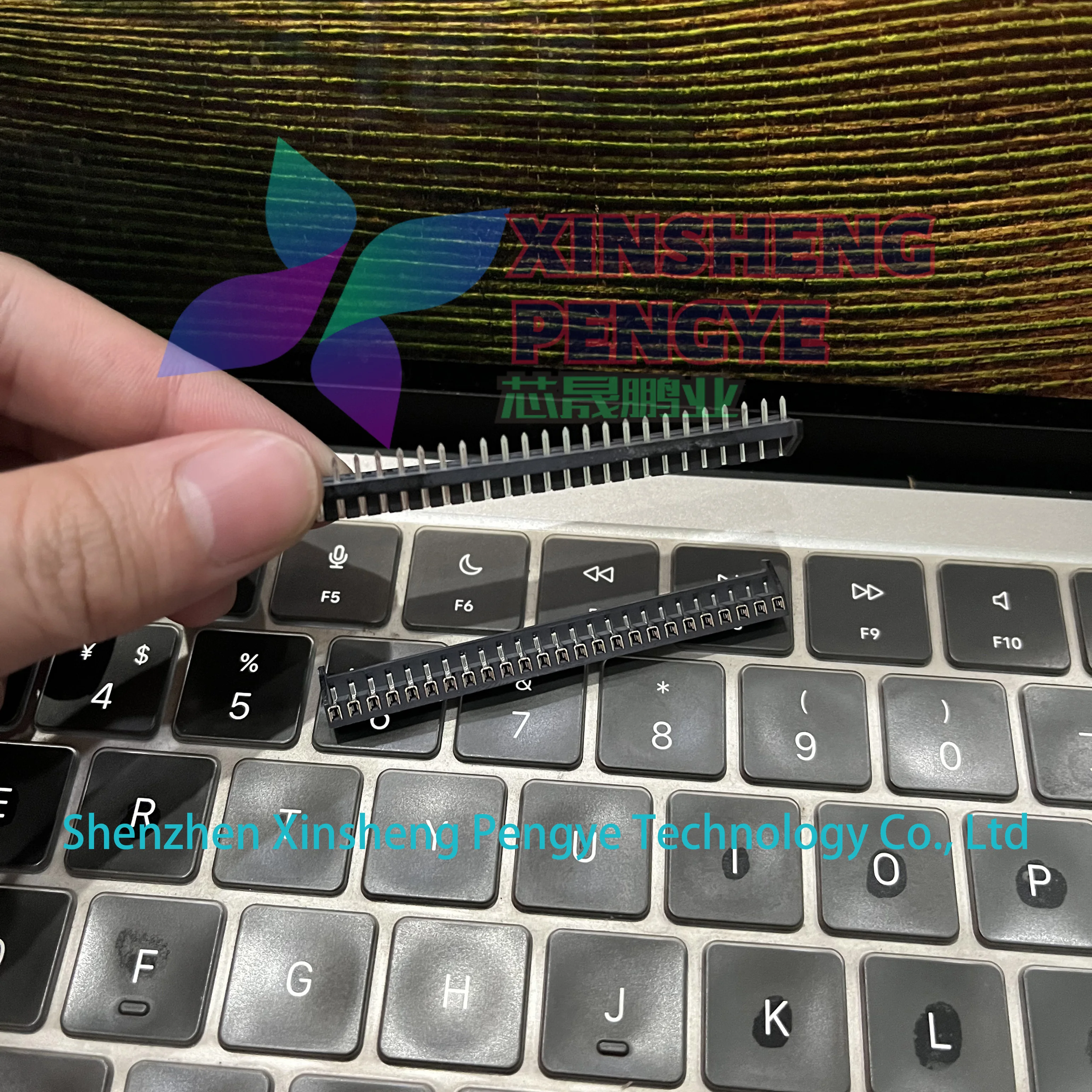 10 sztuk/partia nowy i oryginalny MDF7-25S-2.54DSA(95) MDF7-25S-2.54DSA 25Pin 2.54mm skok HRS dolne złącze typu wejściowego w magazynie