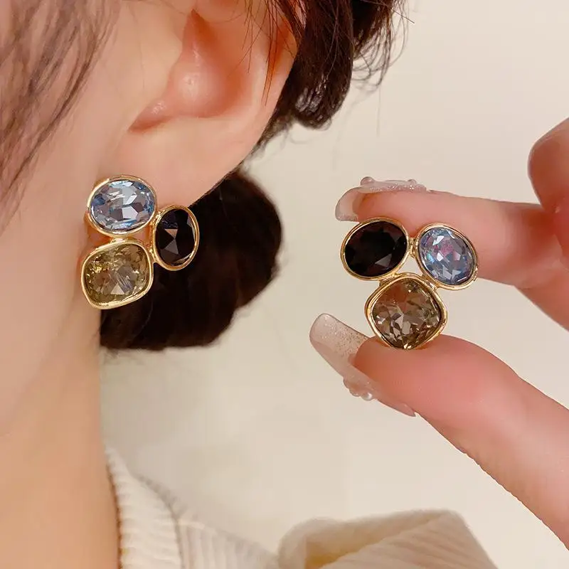 Square Oval Rhinestone Geometric Stud Earrings For Women Medieval Vintage Light Luxury Simple Jewelry