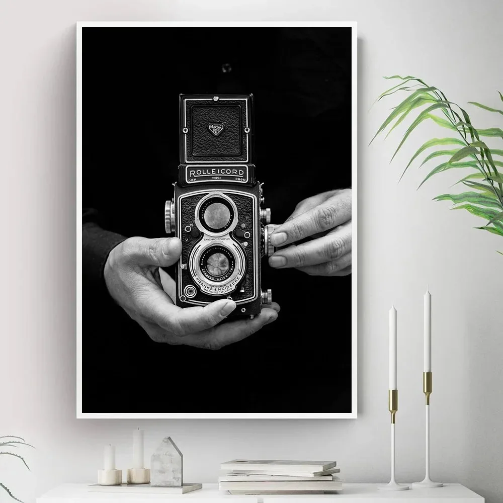 Black White Vintage Camera Kurd Portrait Nordic Posters and Prints Wall Art Canvas Painting Pictures for Living Room Home Decor