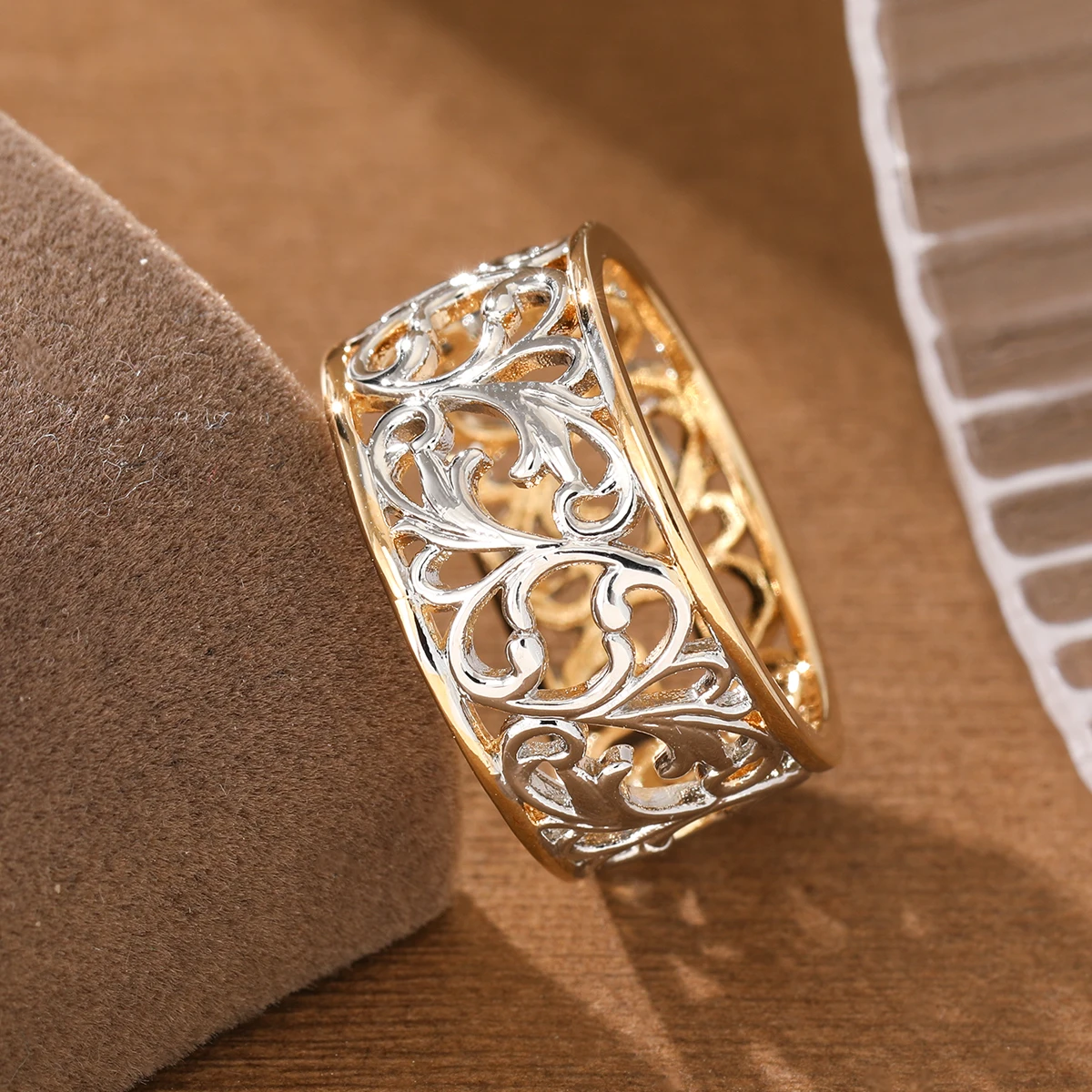 Elegant Luxury Two-Tone Copper Ring for Women, Hollow Scroll Carving, Fit Daily and Party Occasions.