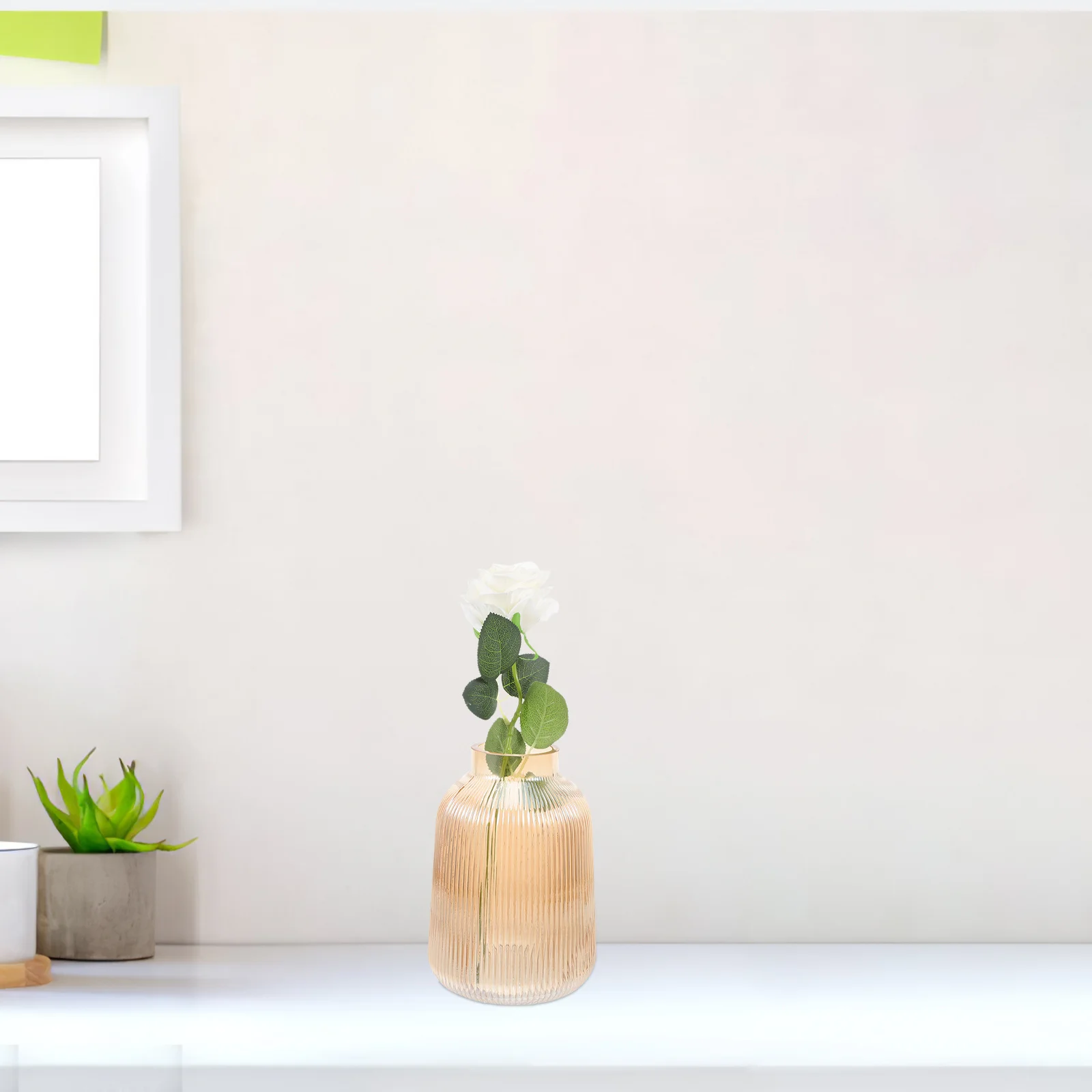 

1Pcs Glass Vase Nordic Style Small Vertical Stripe Electroplate Modern Texture Flower Arrangement Decor Glass Vase