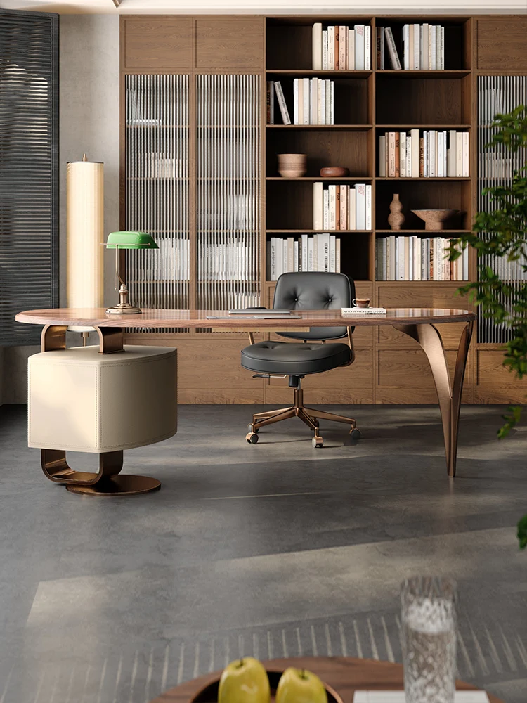 

Italian Light Luxury Designer's Office Desk Simple, Modern, and Luxury Study Desk