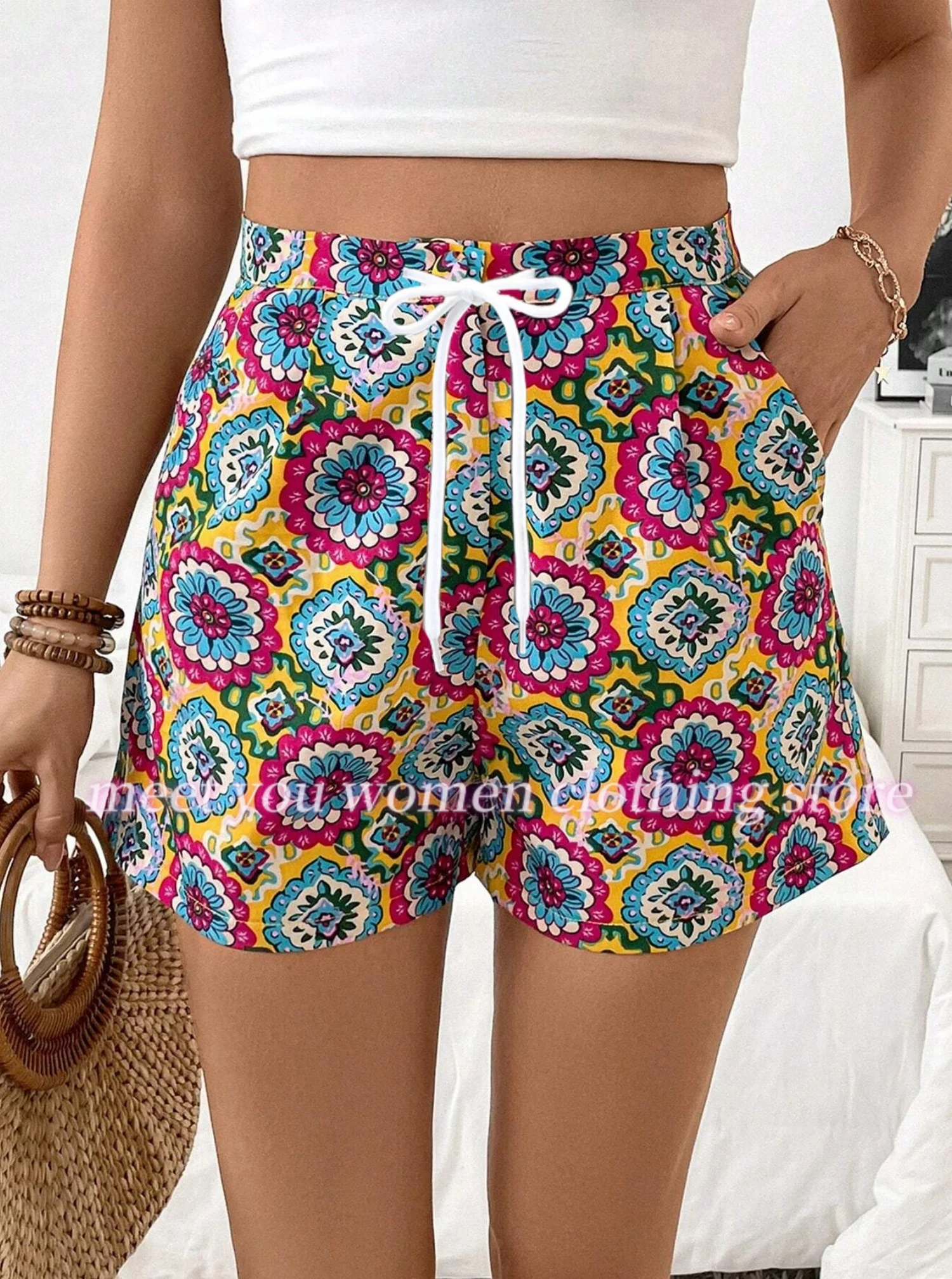 Summer Women  floral print Ethnic Style Seaside Beach Casual Shorts Hawaii Vacation Daily Shorts Home Shorts Female Clothing