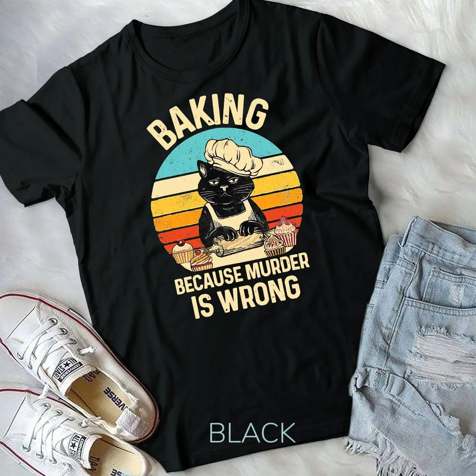 

Vintage Retro Cat Baking Because Murder Is Wrong Unisex T-shirt