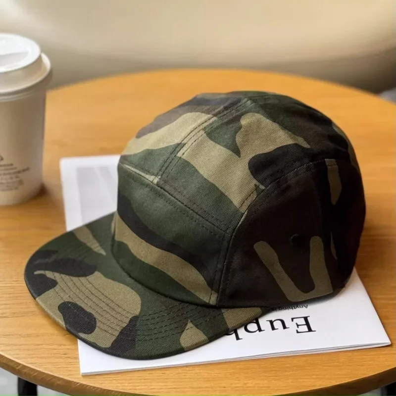 Nowe niestandardowe logo 5-panelowa bawełniana czapka z daszkiem 60 cm z dużą główką i płaskim rondem Zewnętrzna osłona przeciwsłoneczna Hip Hop Skate Hat dla mężczyzn i kobiet Gorras