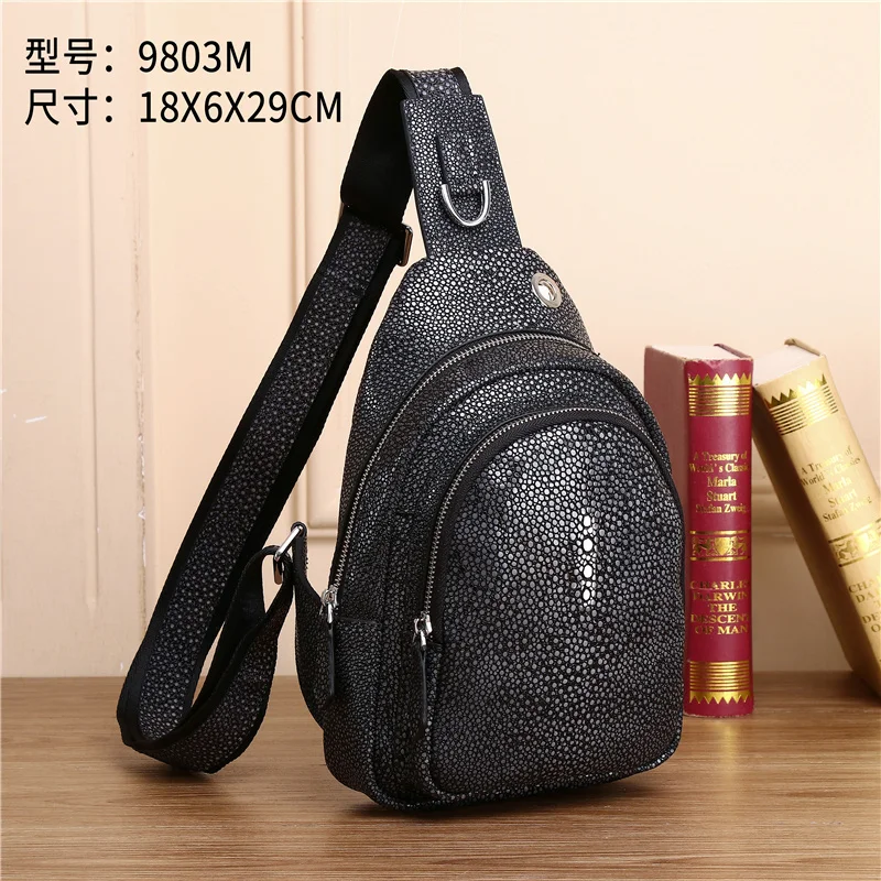 New leather men's chest bag, high-end fashion pearl fish chest bag, large capacity shoulder bag, trendy high-end crossbody bag